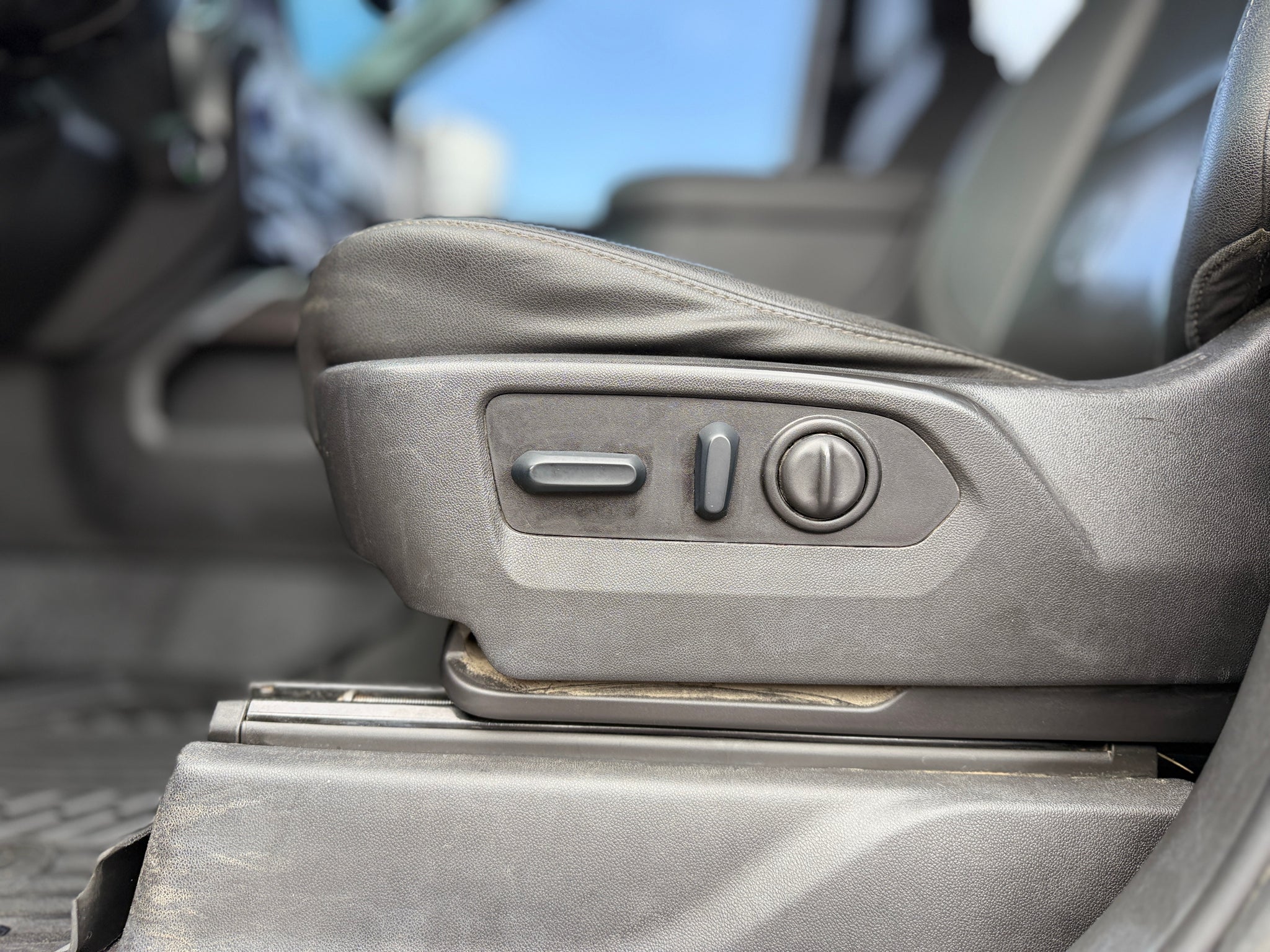 2023 Chevrolet Silverado LTZ