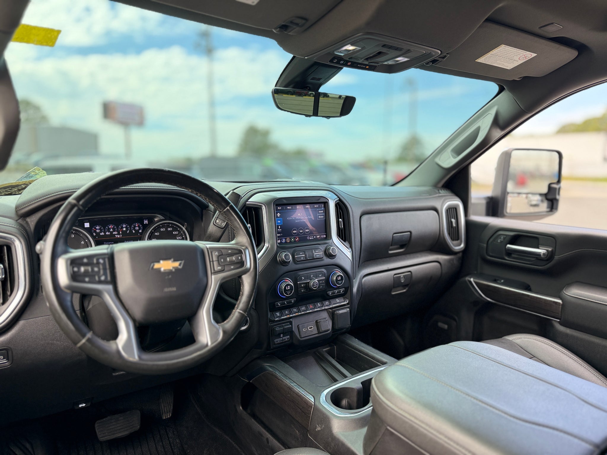 2023 Chevrolet Silverado LTZ
