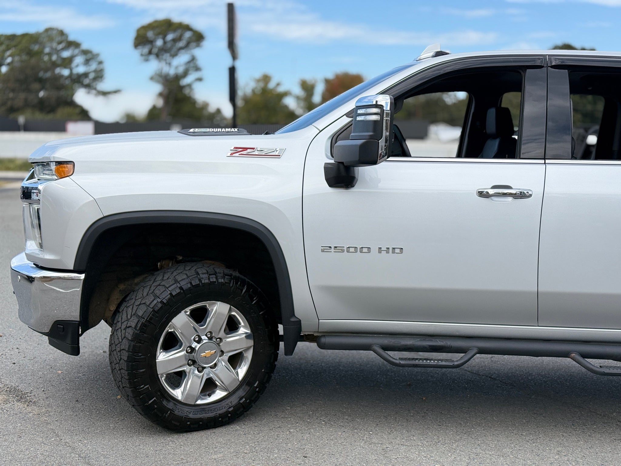 2023 Chevrolet Silverado LTZ