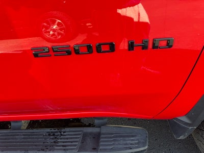 2024 Chevrolet Silverado 2500HD Custom