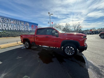 2024 Chevrolet Silverado 2500HD Custom