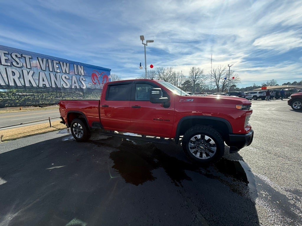 2024 Chevrolet Silverado 2500HD Custom