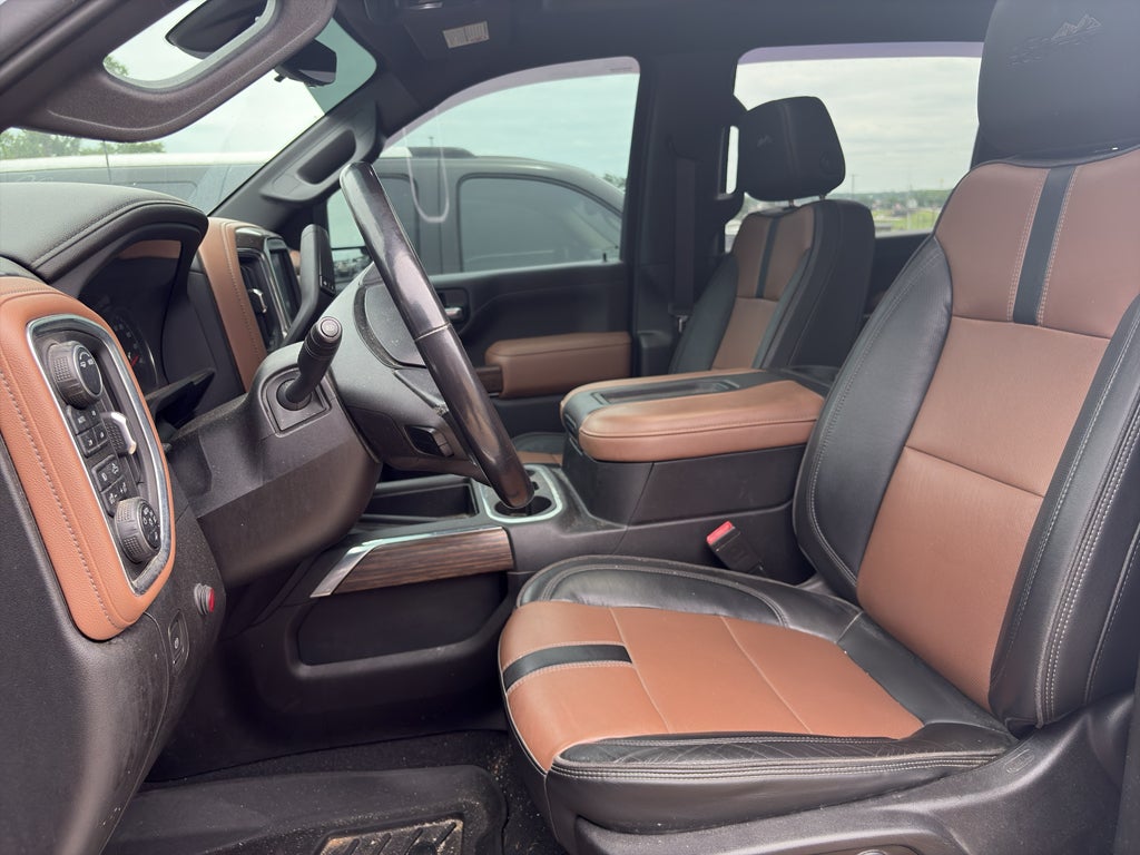 2022 Chevrolet Silverado High Country