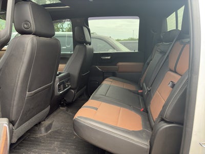 2022 Chevrolet Silverado High Country