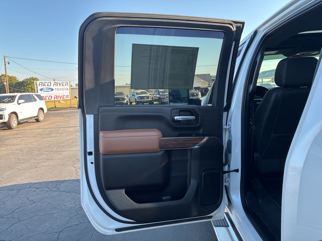 2022 Chevrolet Silverado High Country