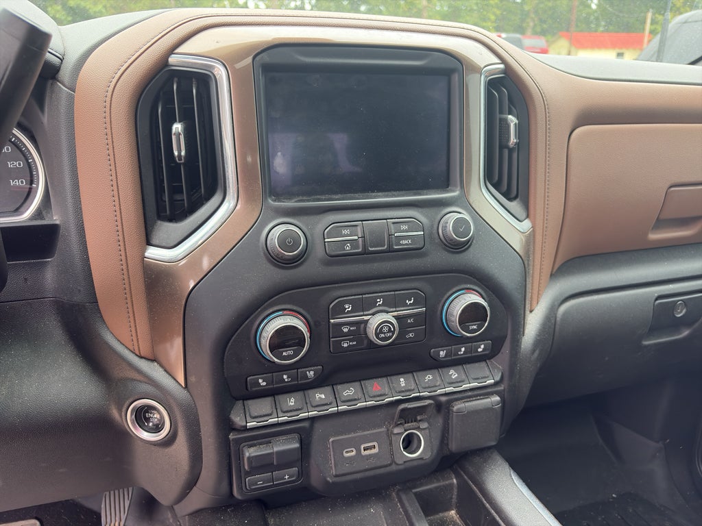 2022 Chevrolet Silverado High Country