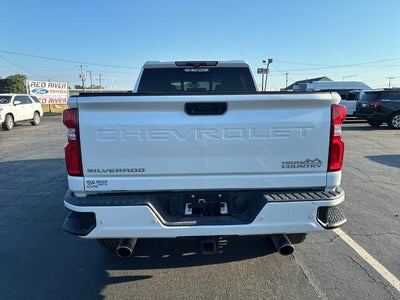 2022 Chevrolet Silverado High Country