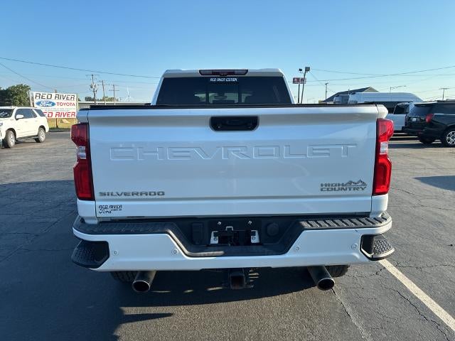 2022 Chevrolet Silverado High Country