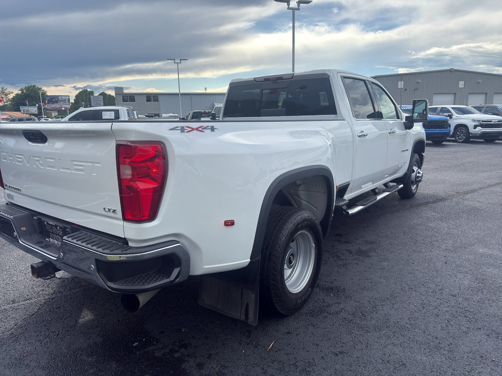2021 Chevrolet Silverado LTZ