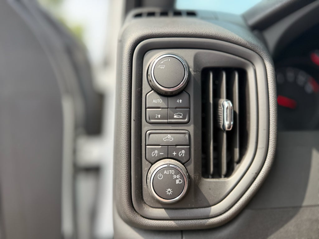 2025 Chevrolet Silverado Work Truck