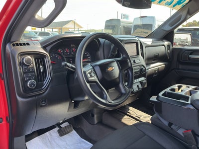 2025 Chevrolet Silverado Custom