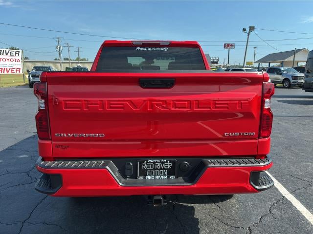 2025 Chevrolet Silverado Custom