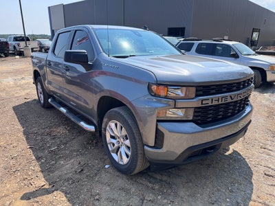 2022 Chevrolet Silverado Custom