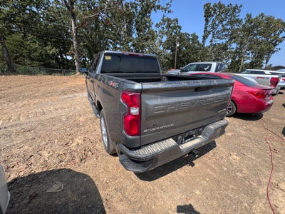 2022 Chevrolet Silverado Custom