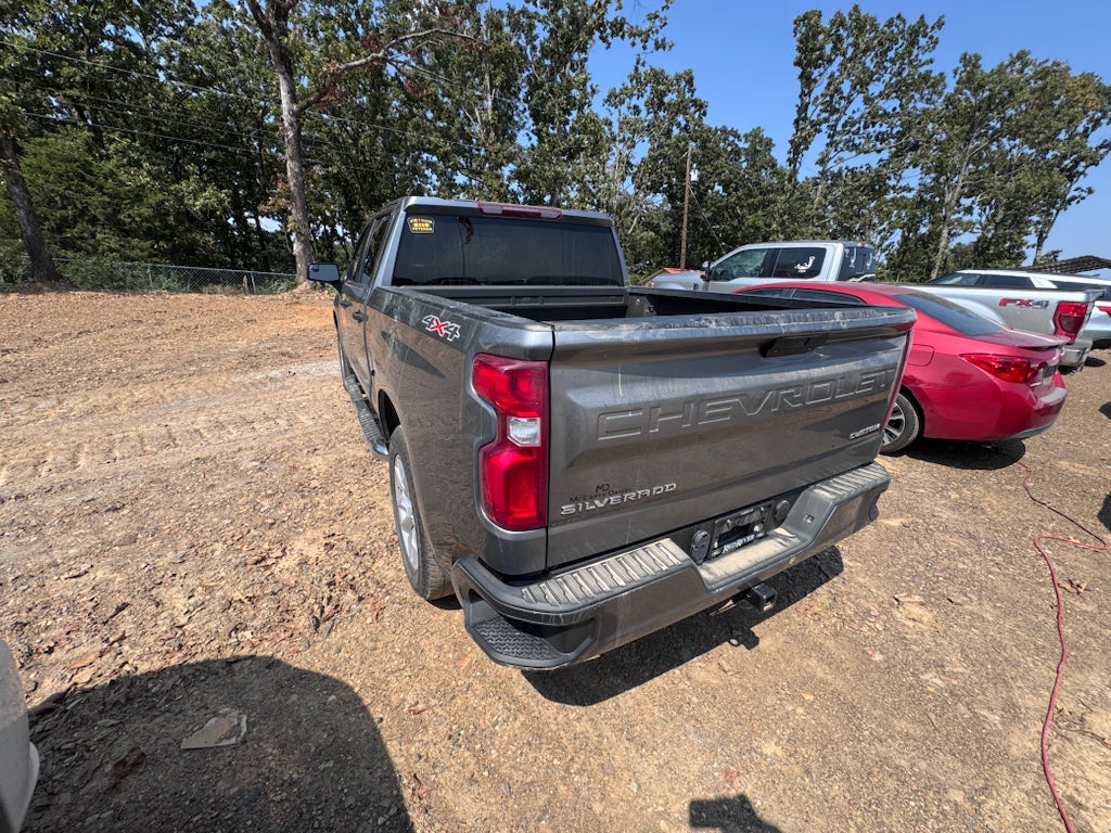 2022 Chevrolet Silverado Custom