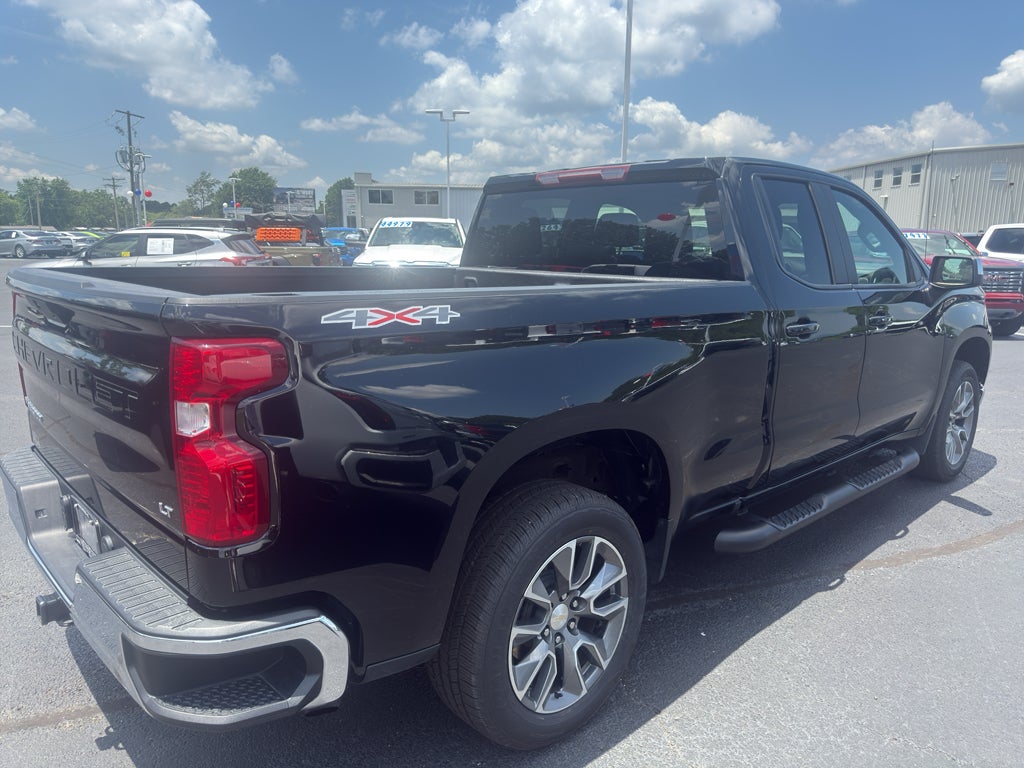 2022 Chevrolet Silverado LT