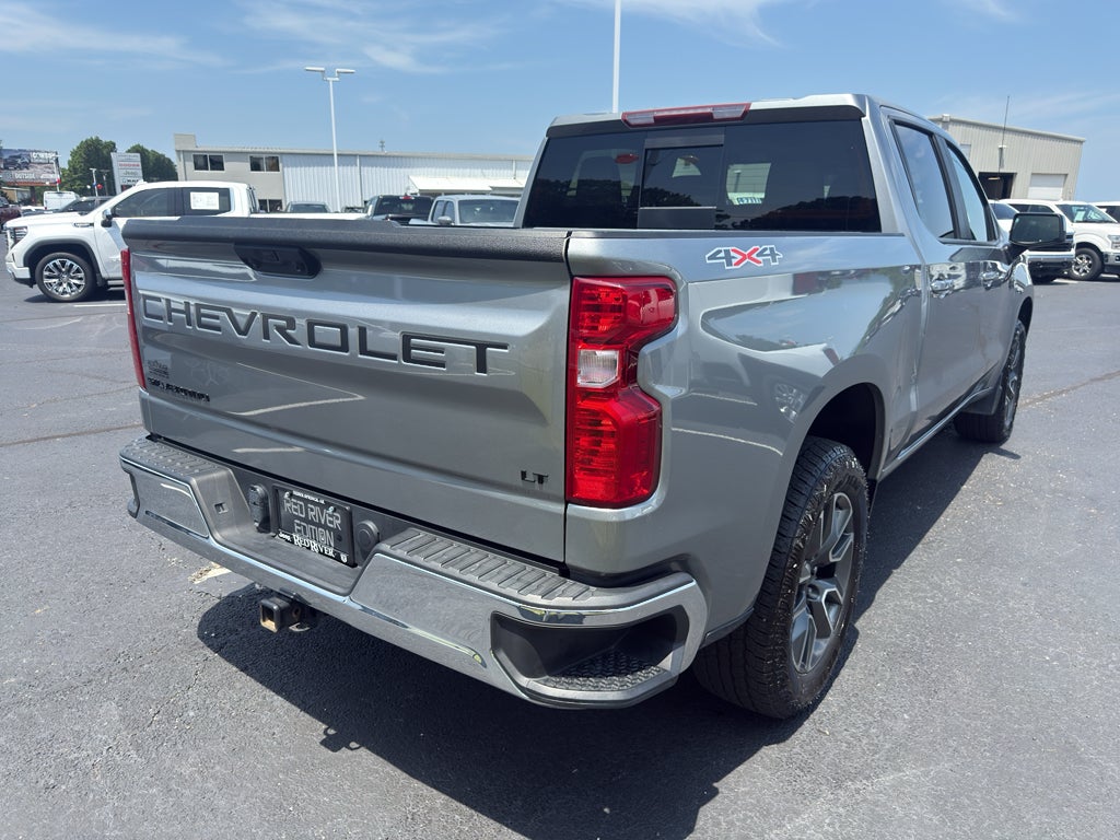 2023 Chevrolet Silverado LT