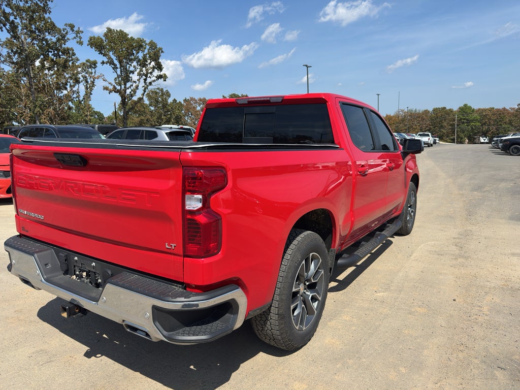 2025 Chevrolet Silverado LT
