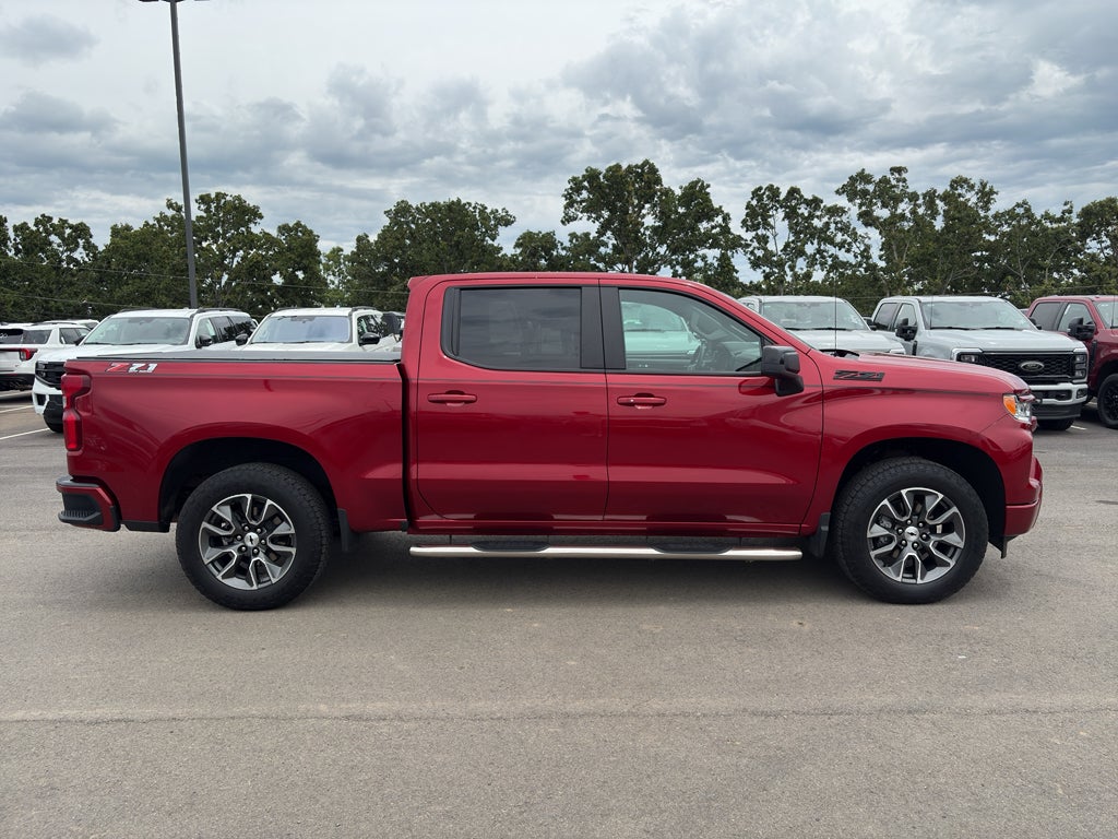2025 Chevrolet Silverado RST