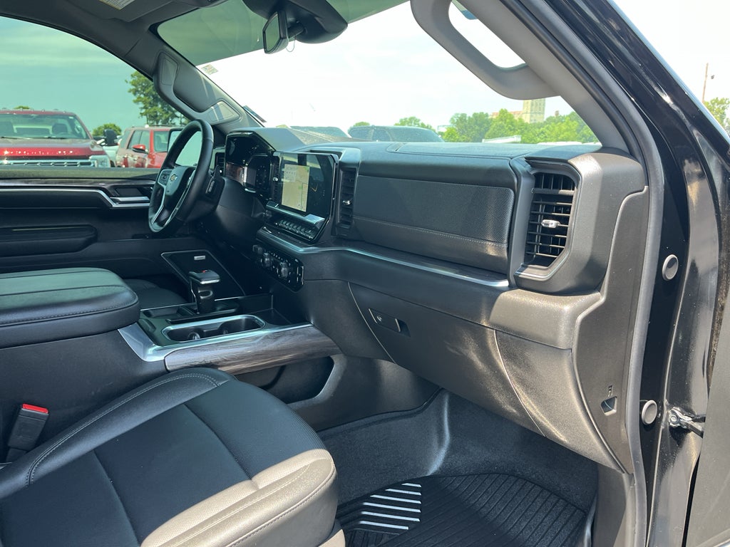 2026 Chevrolet Silverado LTZ