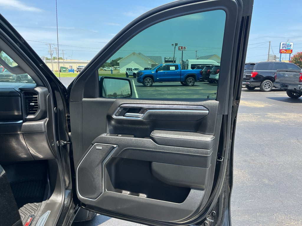 2026 Chevrolet Silverado LTZ