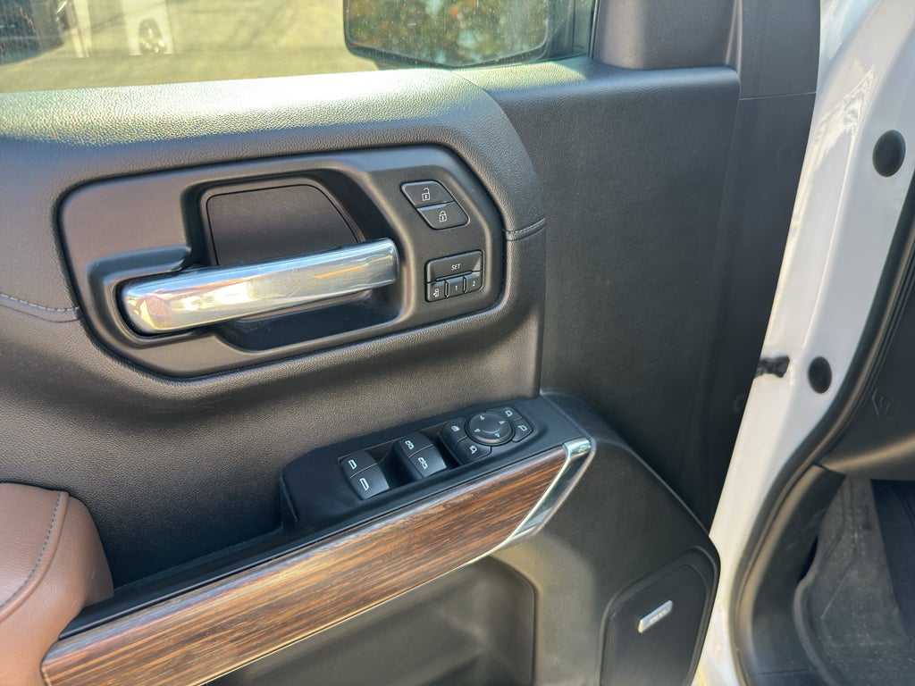 2022 Chevrolet Silverado High Country