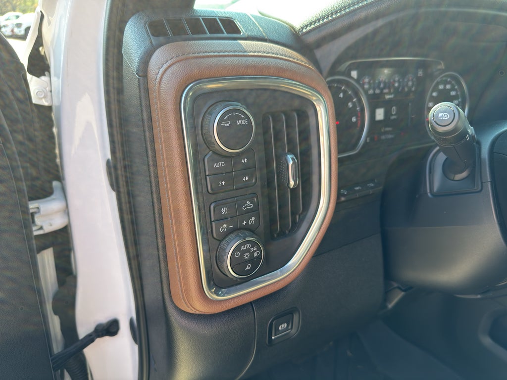 2022 Chevrolet Silverado High Country