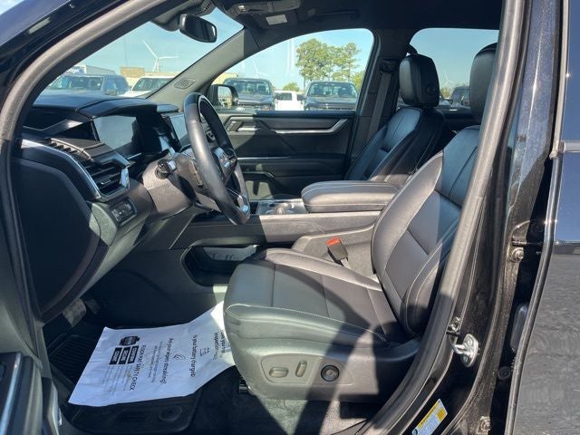 2024 GMC Acadia Elevation