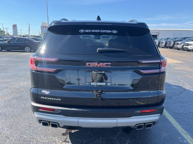 2024 GMC Acadia Elevation