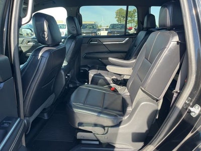 2024 GMC Acadia Elevation