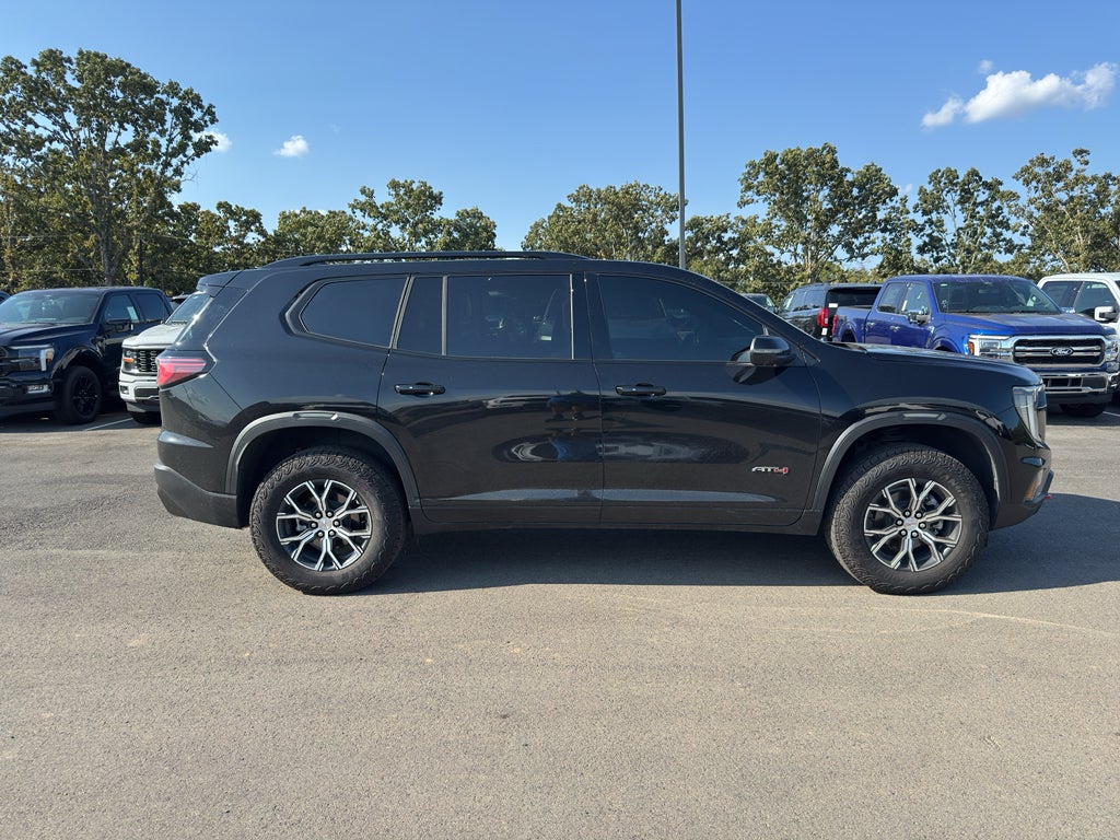 2024 GMC Acadia AWD AT4