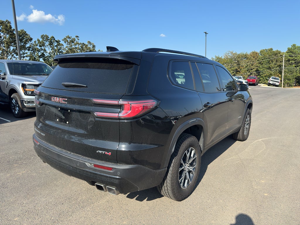 2024 GMC Acadia AWD AT4