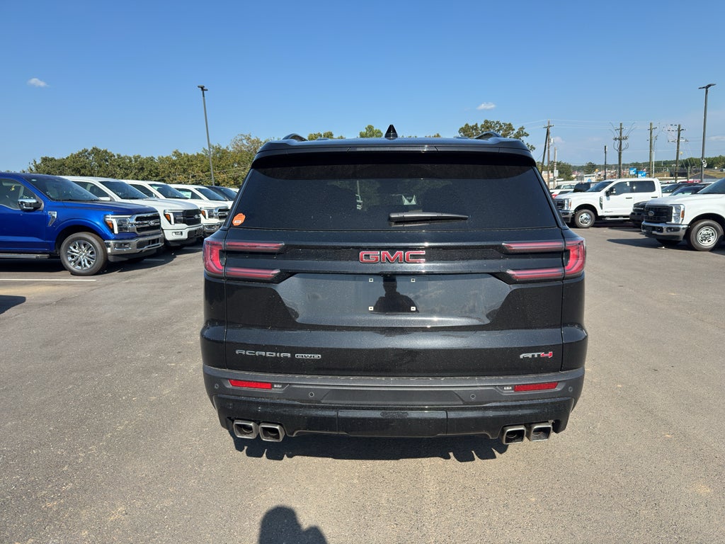 2024 GMC Acadia AWD AT4
