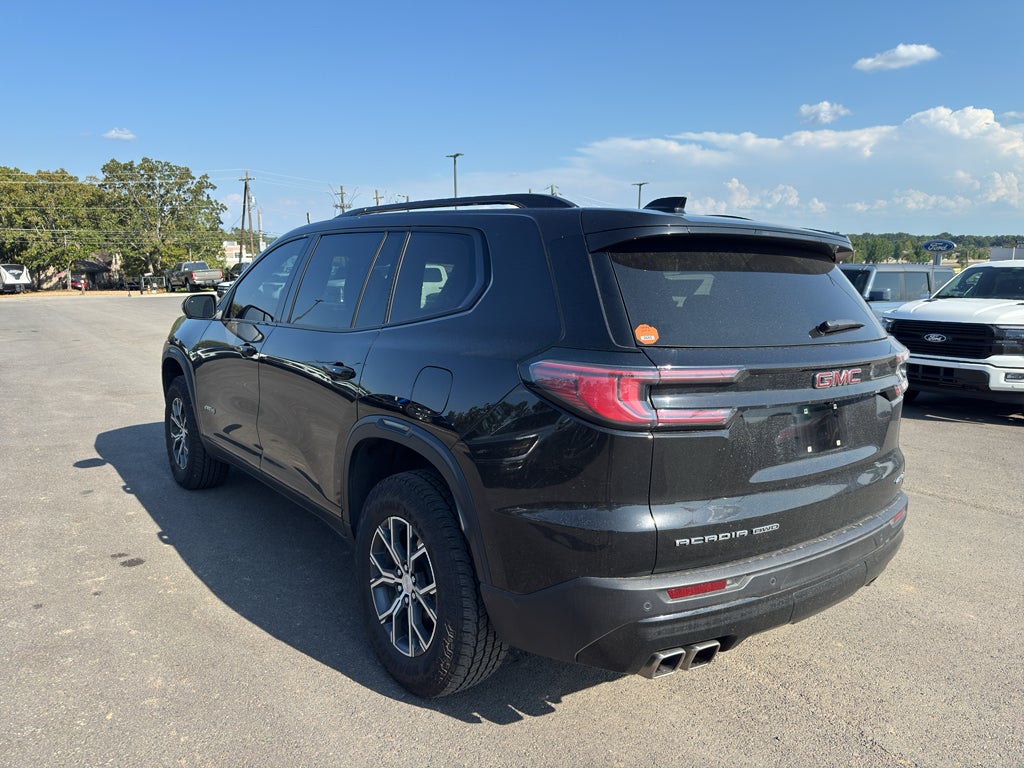 2024 GMC Acadia AWD AT4