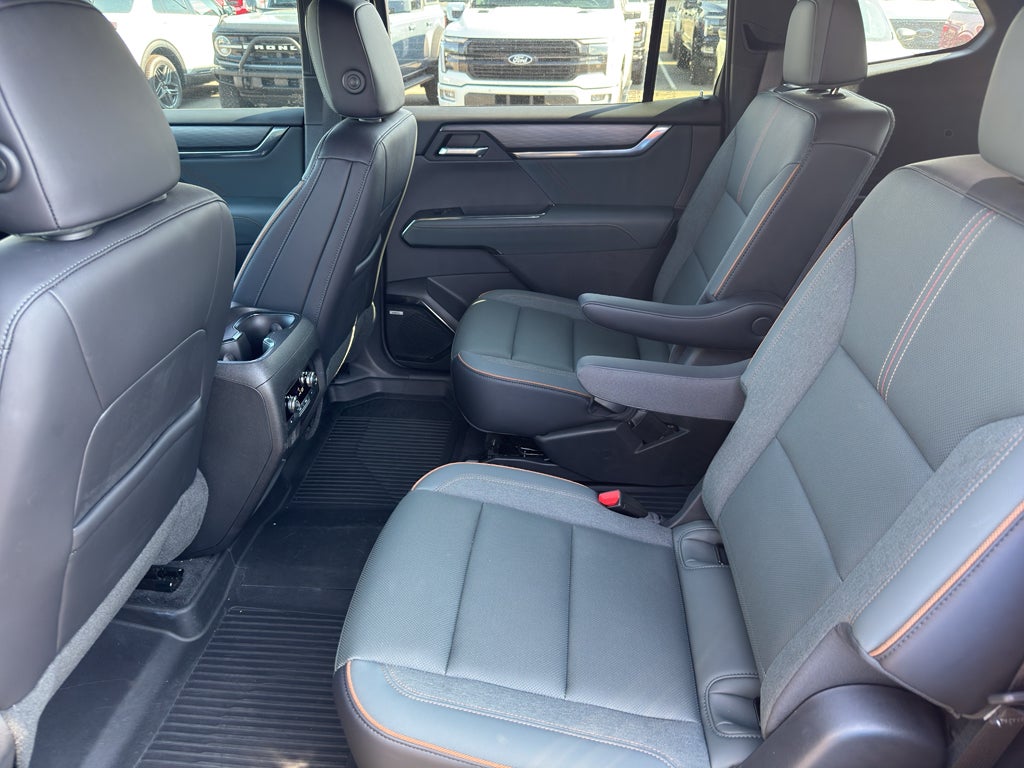 2024 GMC Acadia AWD AT4