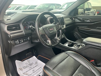 2022 GMC Acadia AT4