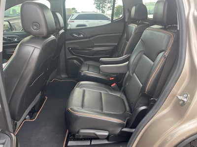 2022 GMC Acadia AT4