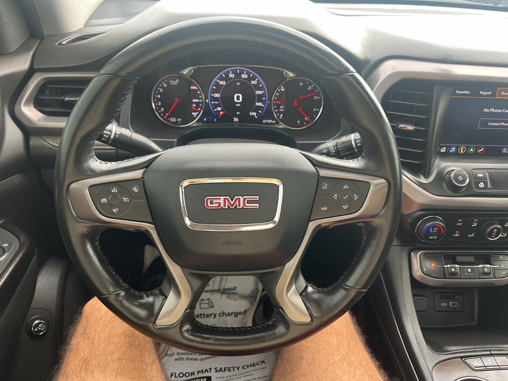 2022 GMC Acadia AT4