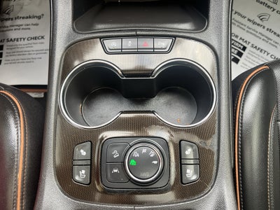 2022 GMC Acadia AT4