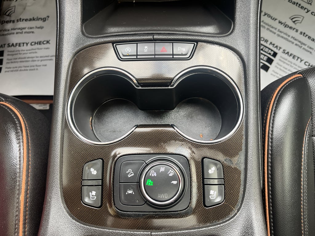 2022 GMC Acadia AT4