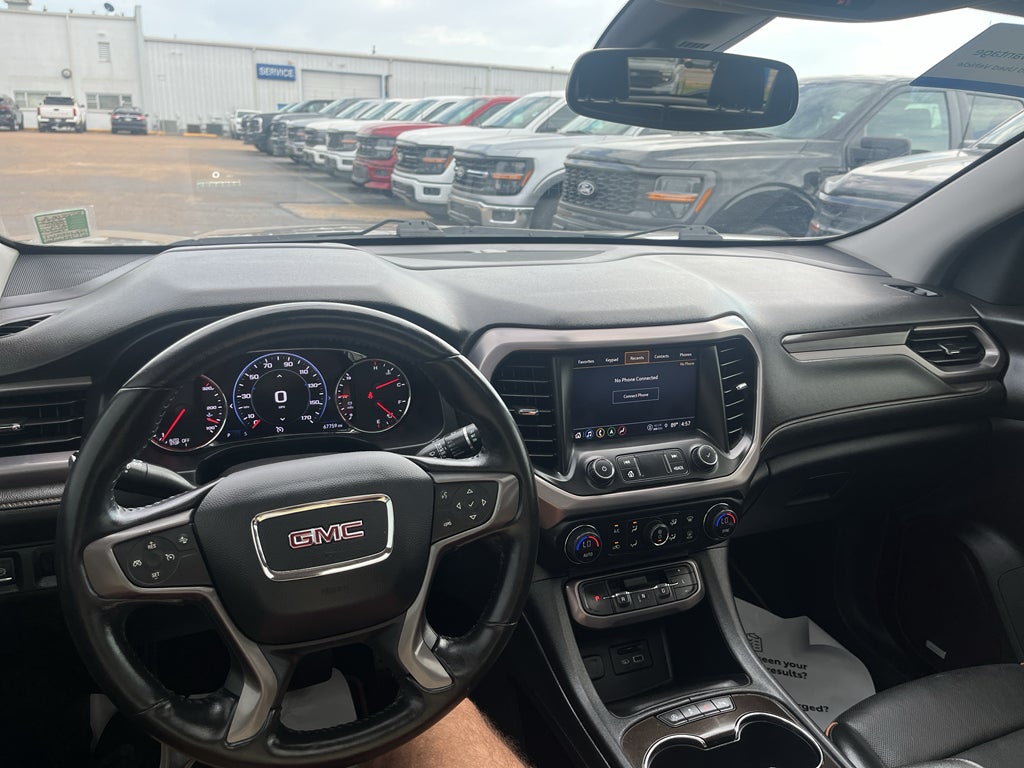 2022 GMC Acadia AT4