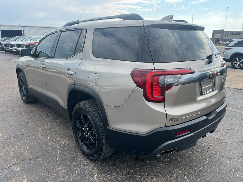 2022 GMC Acadia AT4