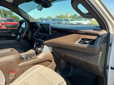 2023 GMC Yukon SLE