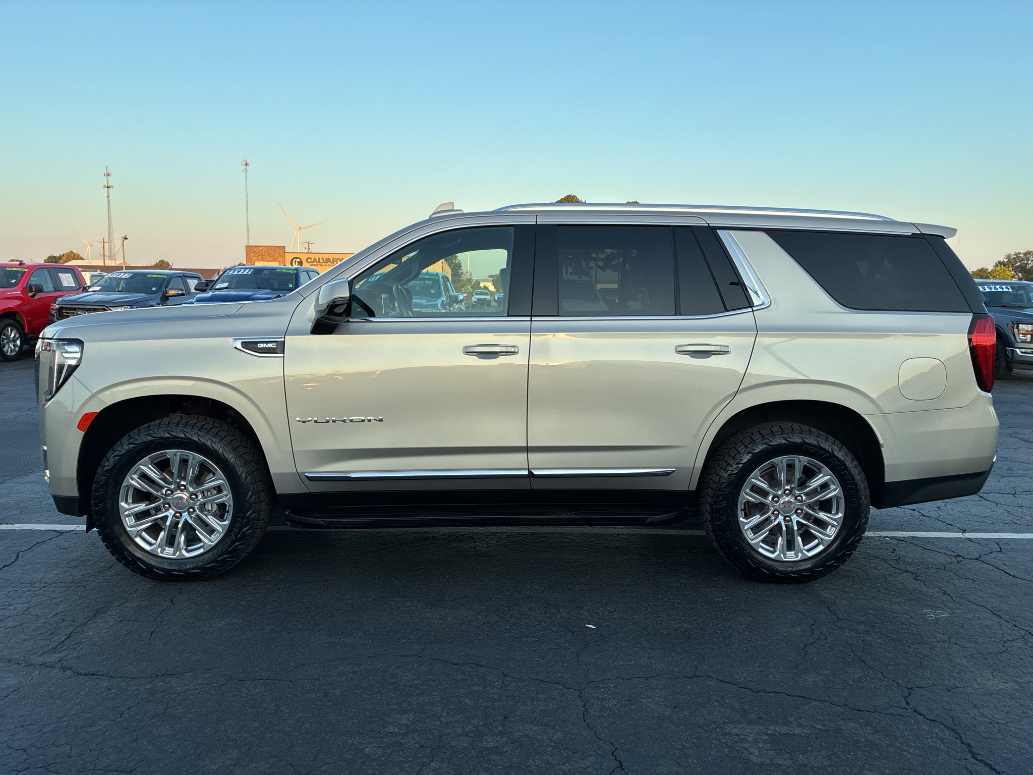 2021 GMC Yukon SLT