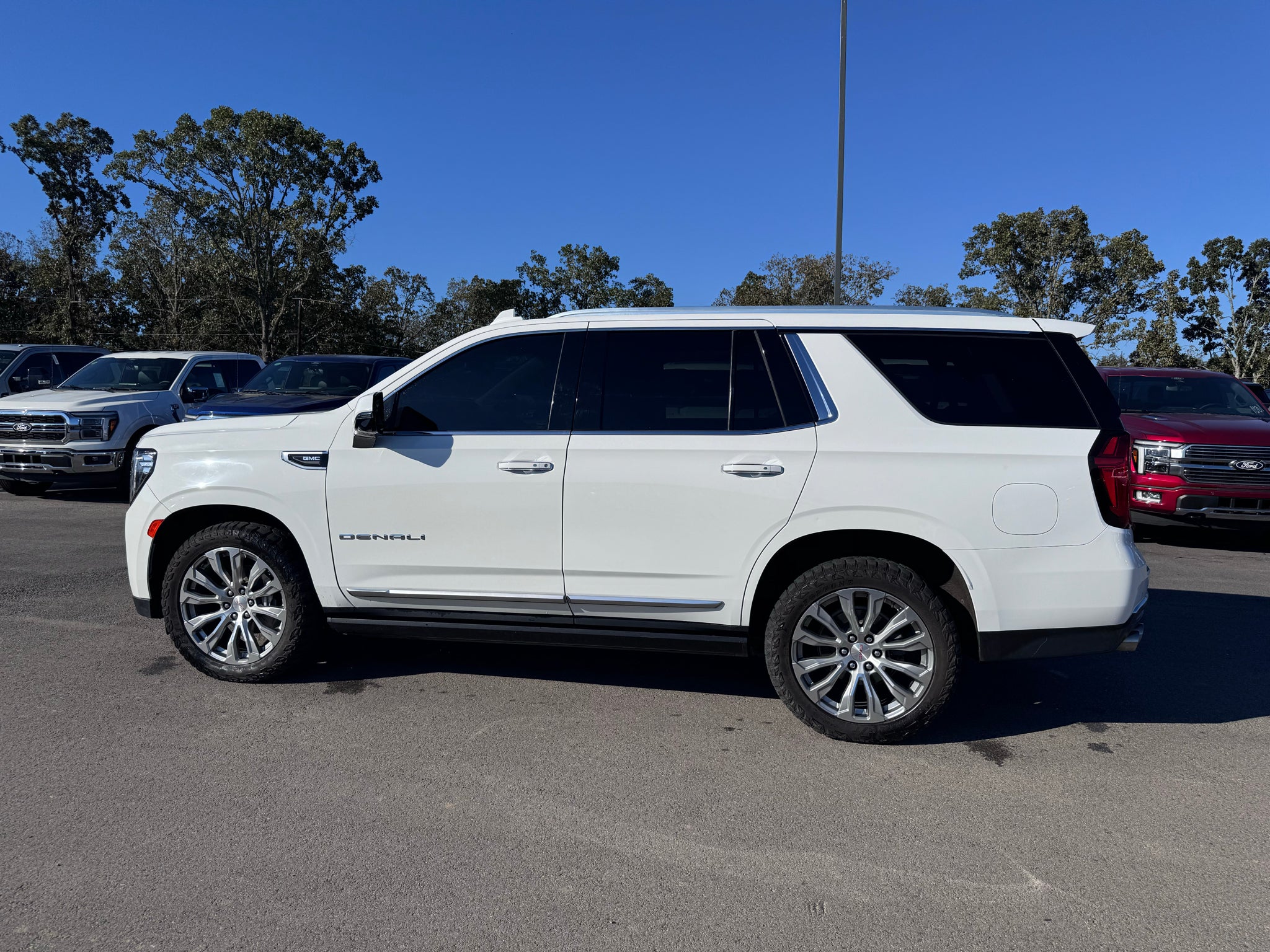 2023 GMC Yukon Denali