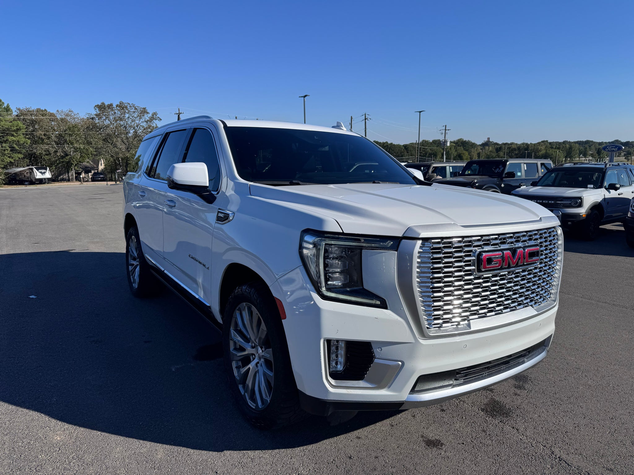 2023 GMC Yukon Denali
