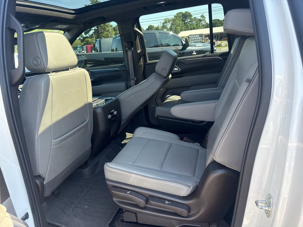 2022 GMC Yukon XL SLT