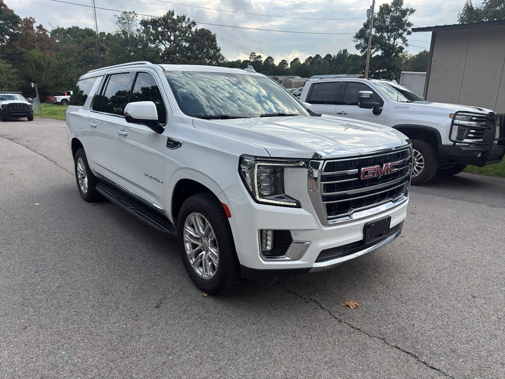 2022 GMC Yukon XL SLT