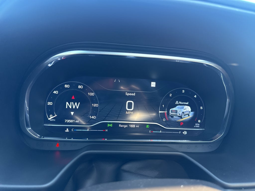 2022 GMC Yukon XL SLT