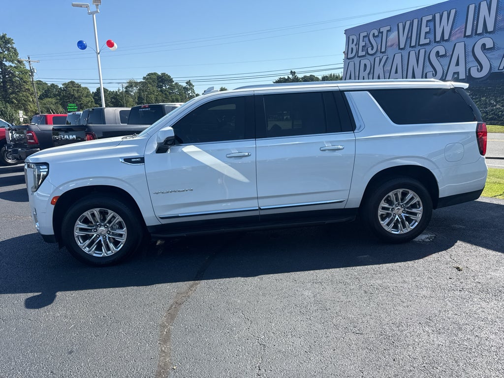 2022 GMC Yukon XL SLT